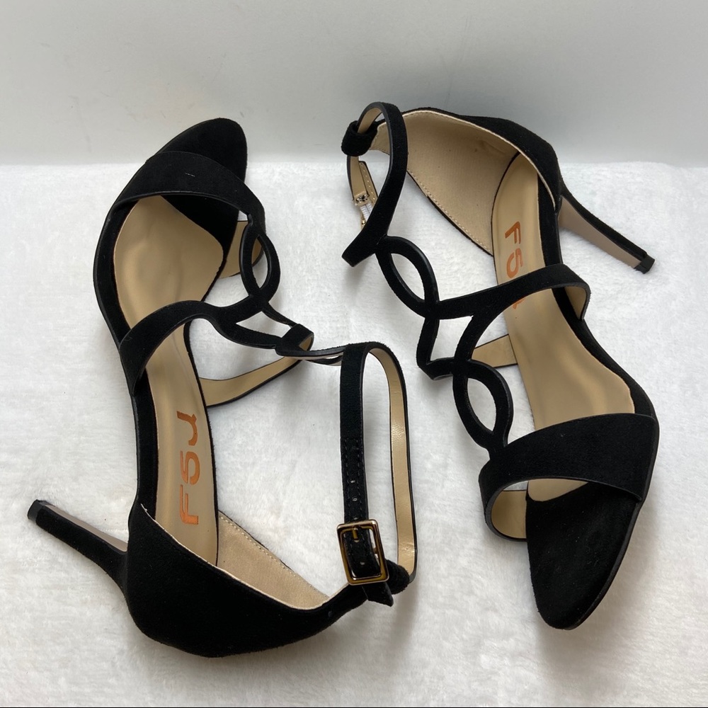 Open Toe Ankle Strap Caged Cutout Strappy Sandals - Picture 7 of 10